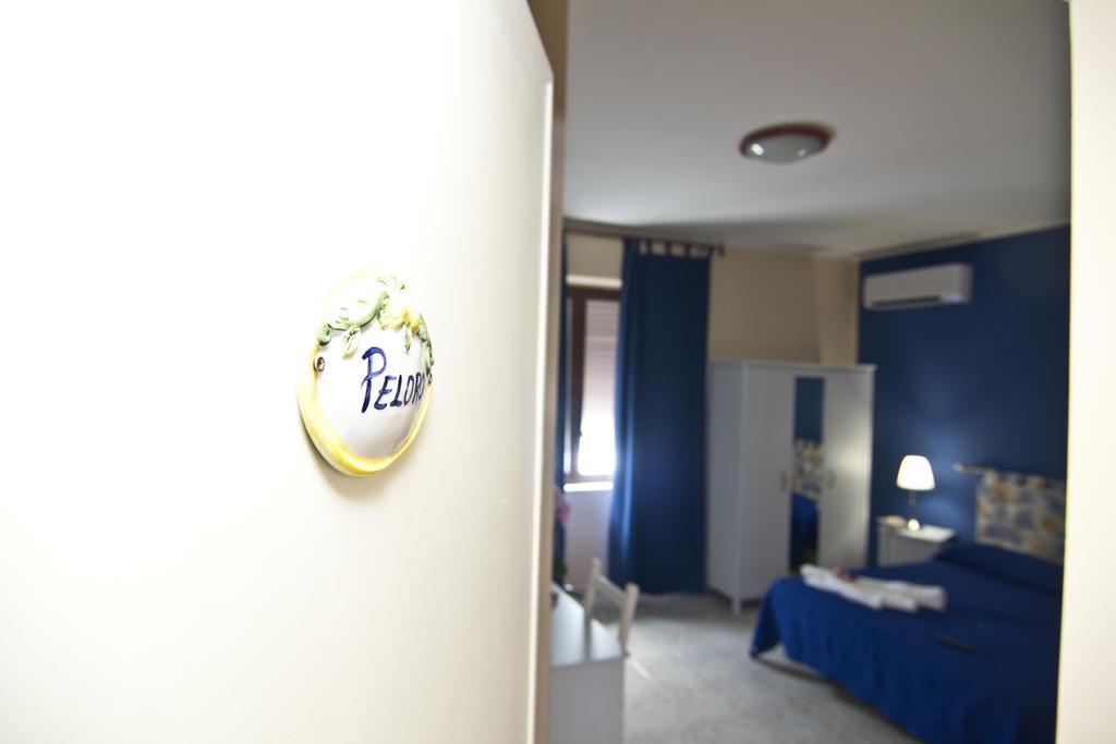 B&B Tifeo Villafranca Tirrena Exterior foto